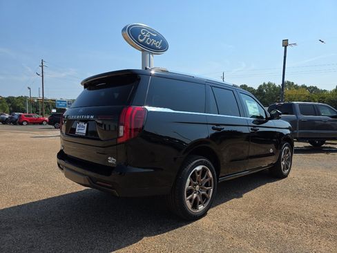 New 2025 Ford Expedition King Ranch image 5