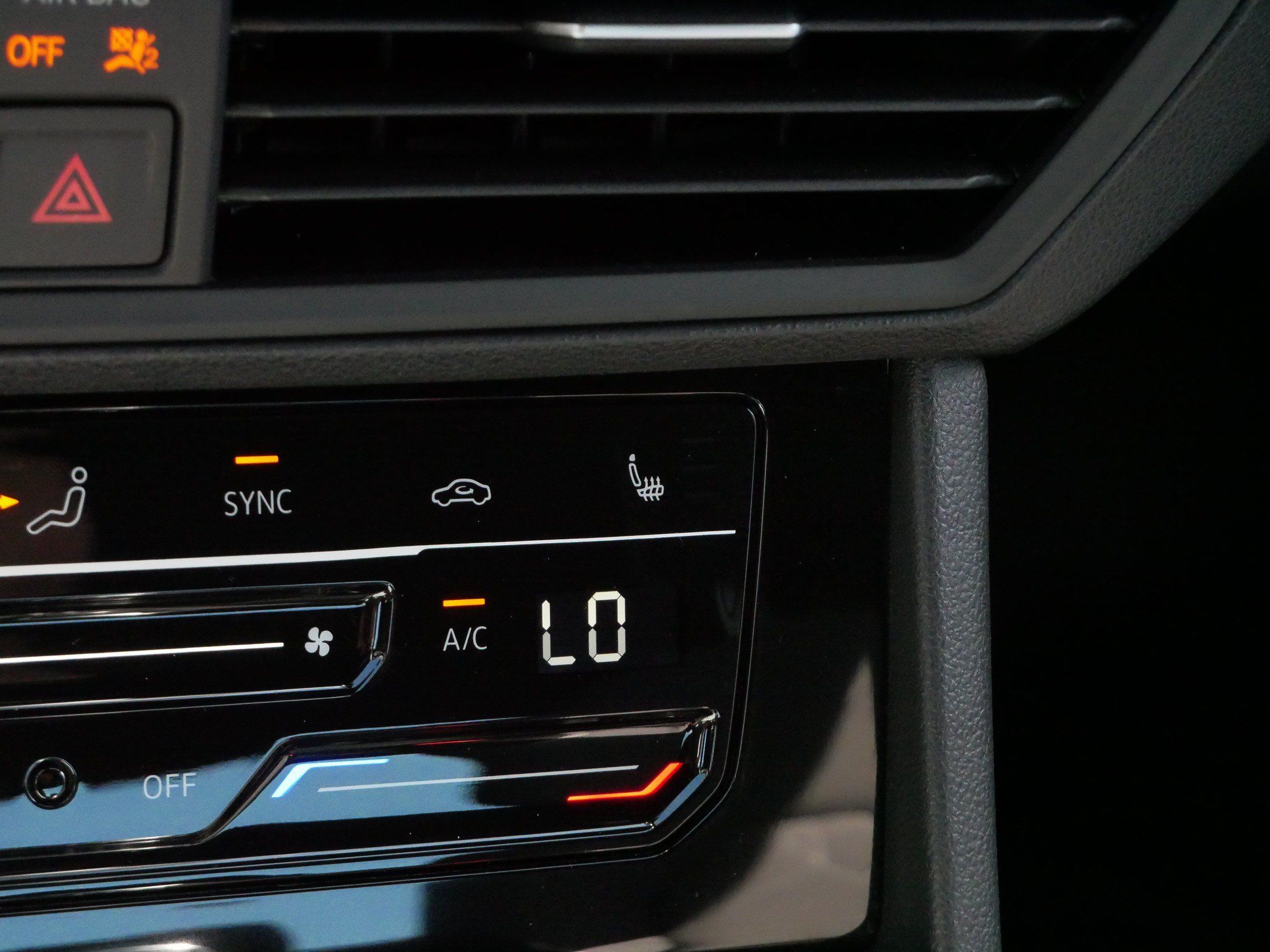 Certified 2026 Volkswagen Jetta Sport FWD image 27