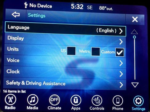 Used 2017 Chrysler 300 S image 20