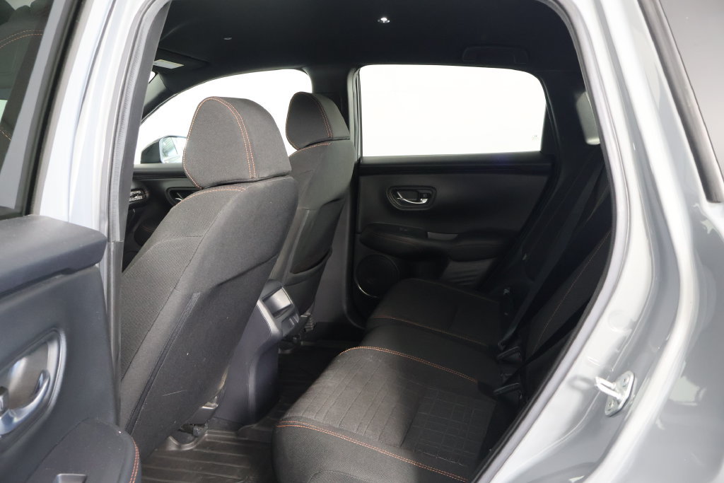 Used 2024 Honda HR-V Sport image 9