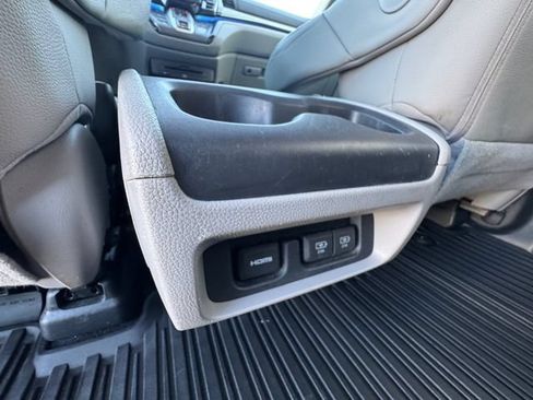 Used 2019 Honda Odyssey Elite image 30