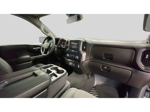 Used 2024 Chevrolet Silverado 1500 Custom AWD/4WD image 18