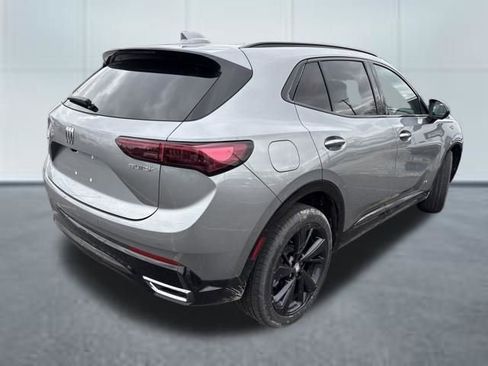 Used 2025 Buick Envision Sport Touring image 4