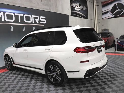 Used 2020 BMW X7 M50i w/ Cold Weather Package image 4