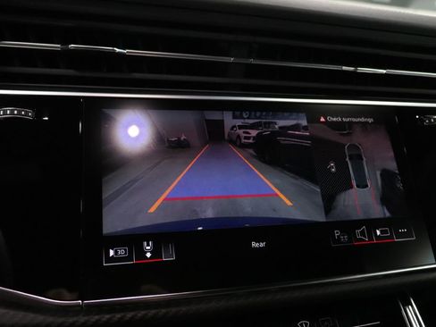 Used 2024 Audi SQ8 Prestige w/ Prestige Package image 34