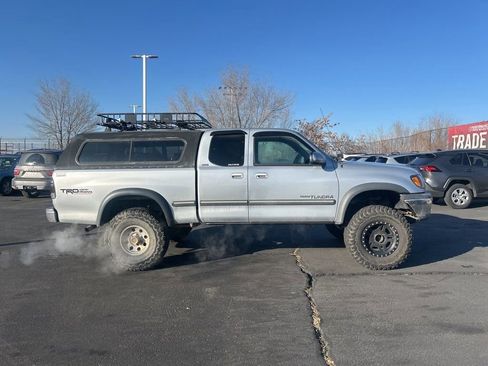 Used 2000 Toyota Tundra SR5 image 3