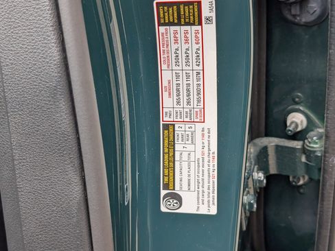 Used 2025 Nissan Pathfinder Rock Creek AWD/4WD image 40