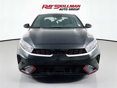 Used 2023 Kia Forte GT-Line w/ GT-Line Premium Package image 2