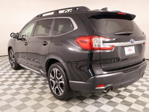 Used 2023 Subaru Ascent Limited AWD/4WD image 23