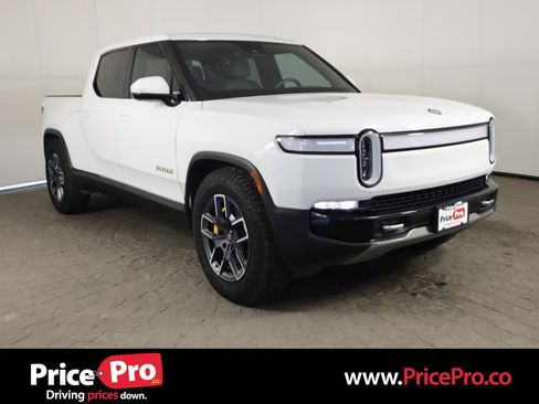 Used 2022 Rivian R1T Adventure image 1