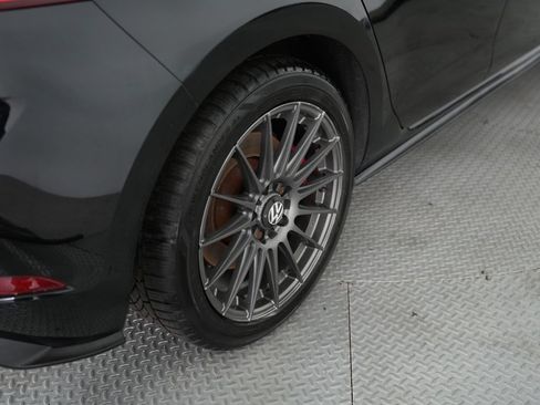 Used 2018 Volkswagen GTI SE w/ SE Leather Package FWD image 62