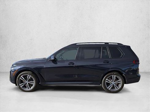 Used 2026 BMW X7 xDrive40i w/ M Sport Package image 9
