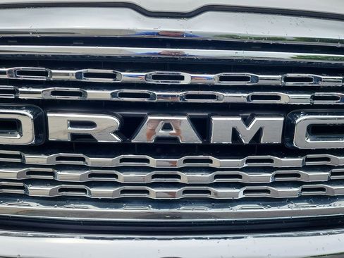 Used 2022 RAM 1500 Big Horn AWD/4WD image 29
