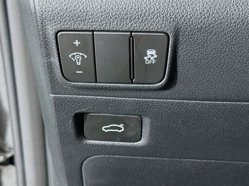 Used 2025 Kia K5 LXS image 17