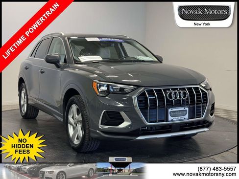 Used 2022 Audi Q3 2.0T Premium image 1
