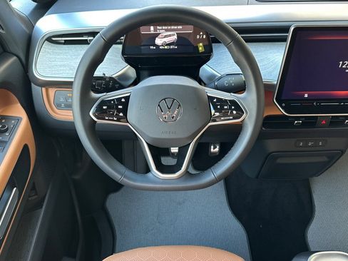 New 2025 Volkswagen ID. Buzz Pro S RWD image 14