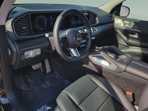 Certified 2026 Mercedes-Benz GLS 450 4MATIC image 27