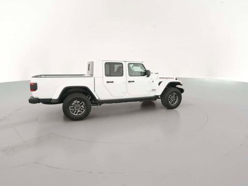 New 2026 Jeep Gladiator Mojave image 13