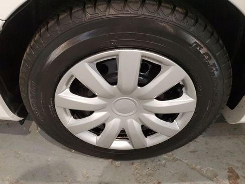 Used 2010 Toyota Corolla LE image 28