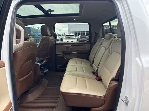 Used 2022 RAM 1500 Laramie AWD/4WD image 25