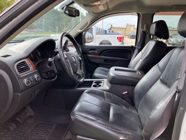 Used 2012 GMC Sierra 1500 SLT w/ Chrome Essentials Package AWD/4WD image 17