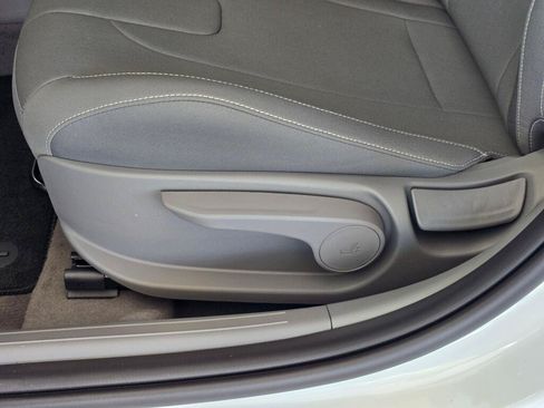 New 2026 Hyundai Elantra Sport FWD image 18