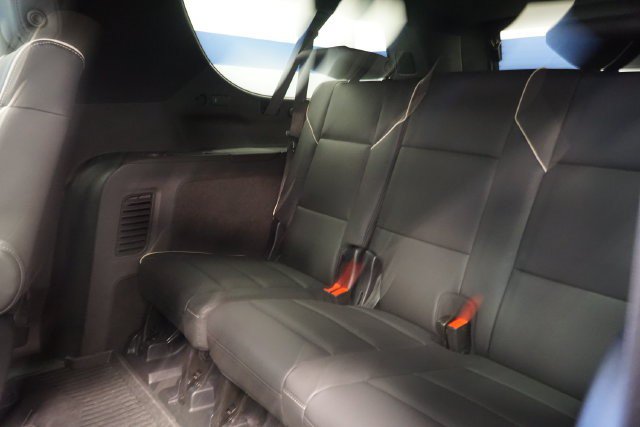 Certified 2025 Cadillac Escalade ESV Premium Luxury w/ Touring Package AWD/4WD image 25