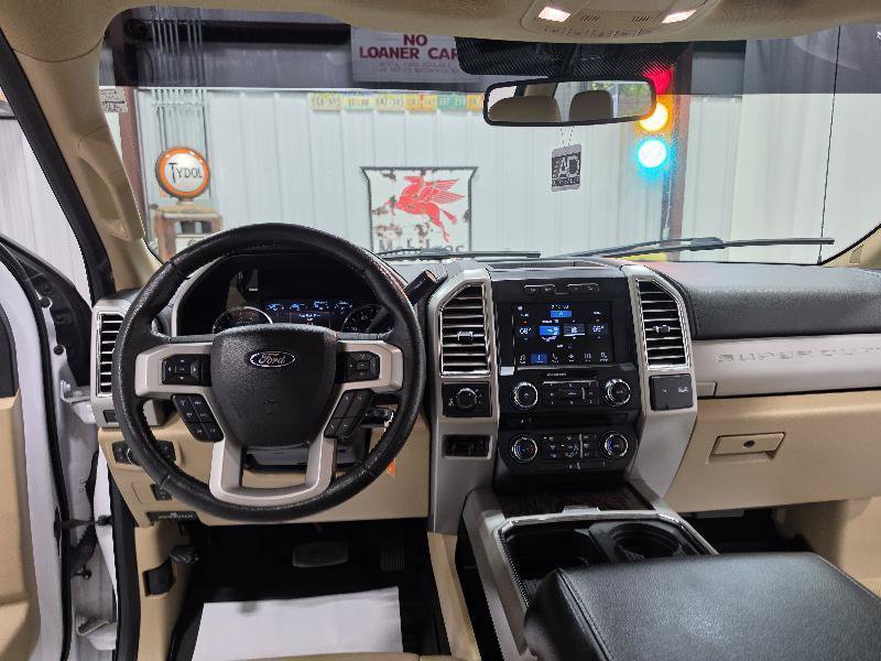 Used 2017 Ford F250 Lariat w/ Chrome Package AWD/4WD image 13