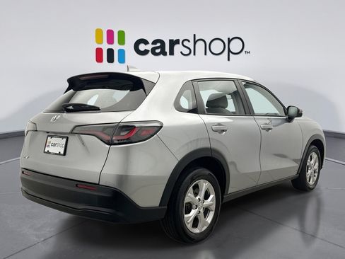 Used 2024 Honda HR-V LX image 5