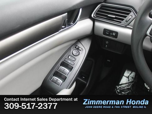 Certified 2020 Honda Accord LX image 12