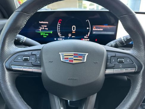 Used 2024 Cadillac XT4 Sport w/ Technology Package image 26