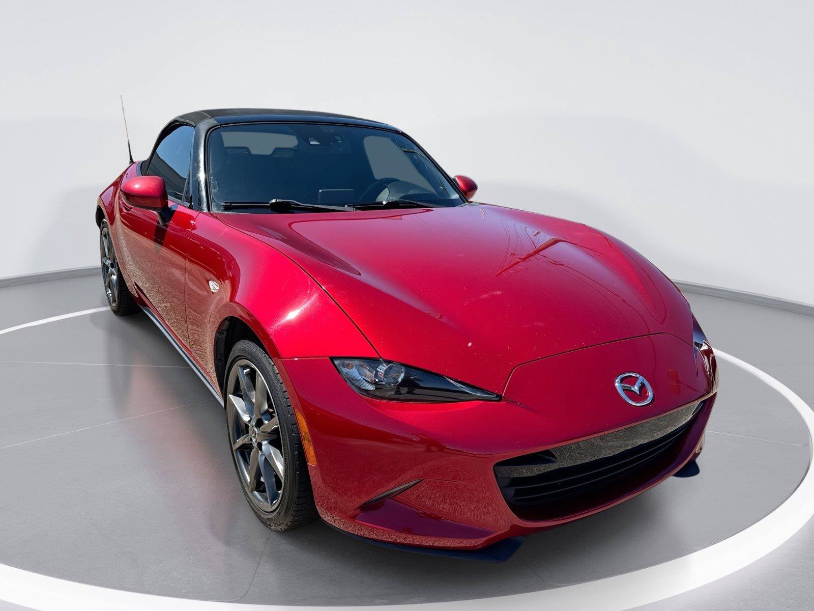 Used 2016 MAZDA MX-5 Miata Grand Touring RWD image 1