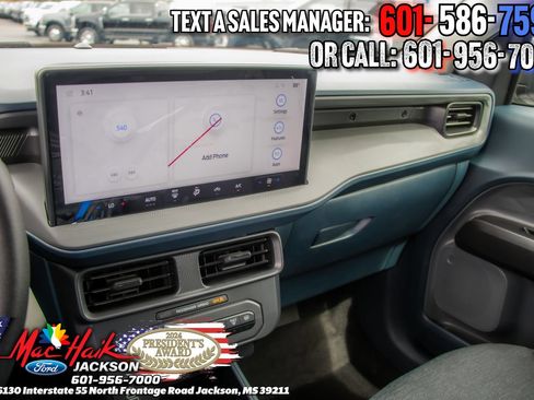 Certified 2025 Ford Maverick XL w/ Equipment Group 102A AWD/4WD image 15
