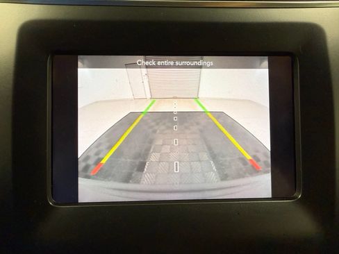 Used 2020 Jeep Cherokee Latitude Plus FWD image 15