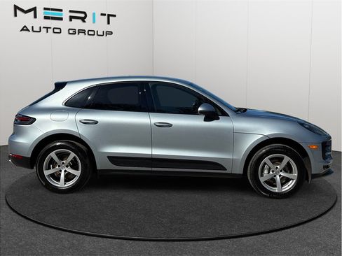 Used 2020 Porsche Macan AWD/4WD image 10