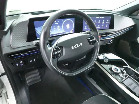 Used 2024 Kia EV6 GT-Line image 25