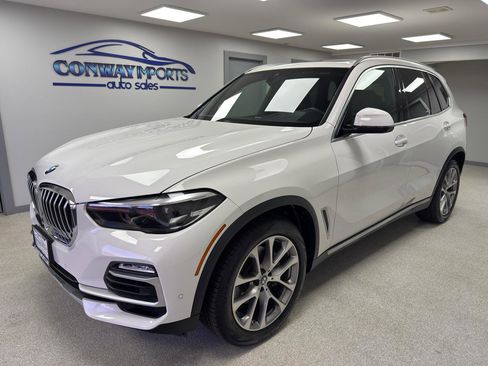 Used 2021 BMW X5 xDrive40i w/ Convenience Package AWD/4WD image 2
