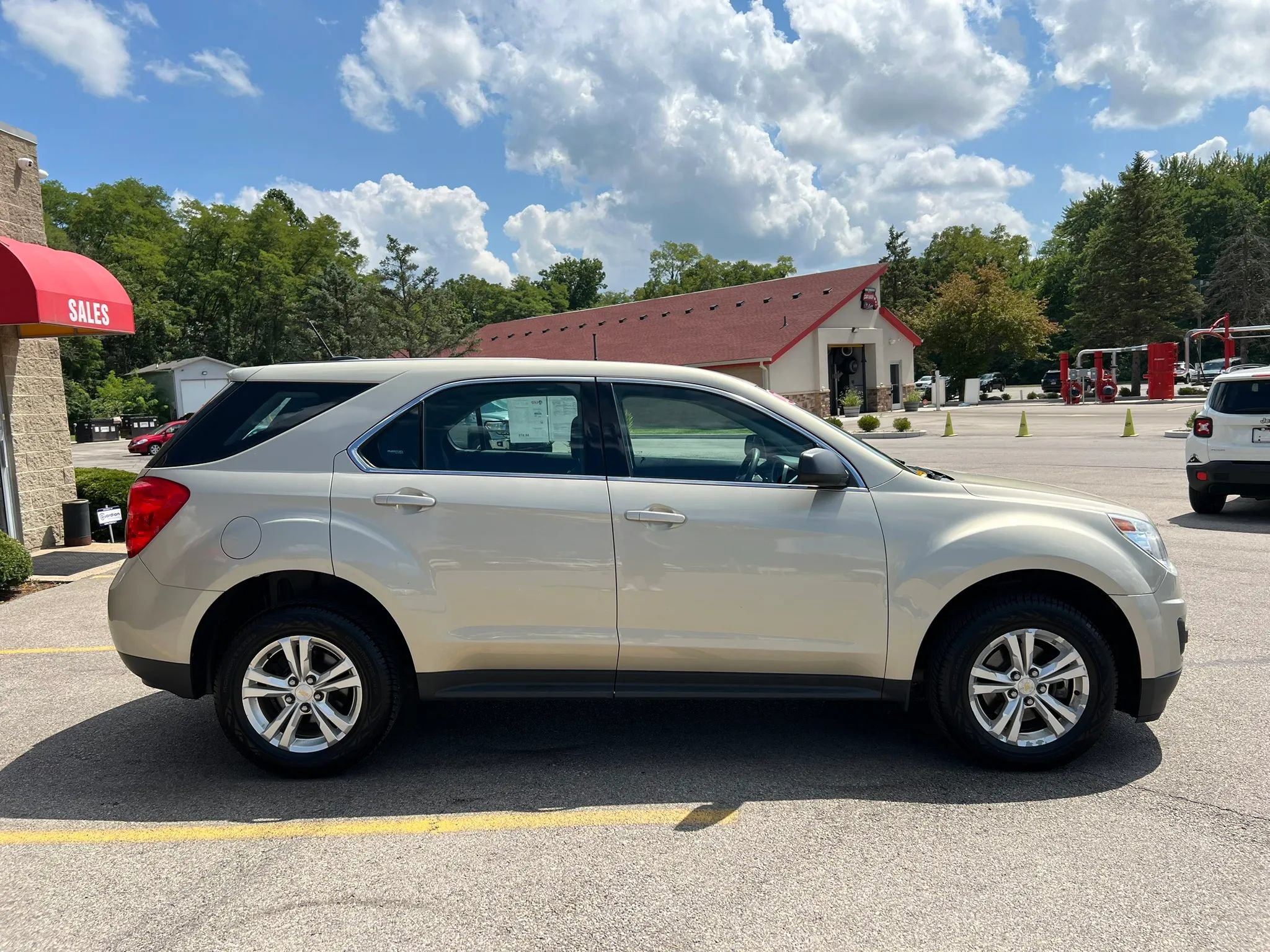 Used 2015 Chevrolet Equinox LS FWD image 4