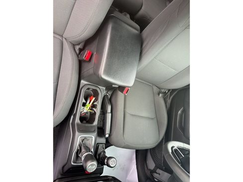 Used 2023 Jeep Wrangler Unlimited w/ Sun & Screen Package AWD/4WD image 27
