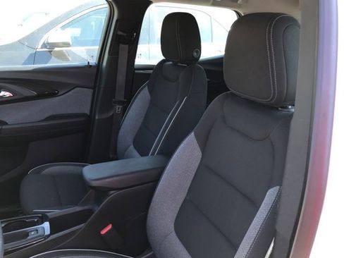Certified 2023 Chevrolet TrailBlazer LS FWD image 4