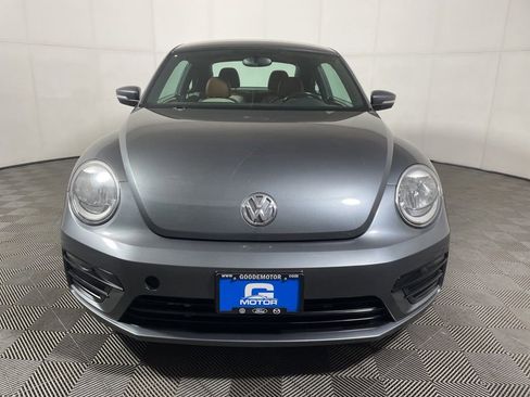 Used 2017 Volkswagen Beetle 1.8T FWD image 3