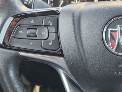 Used 2024 Buick Enclave Premium image 27
