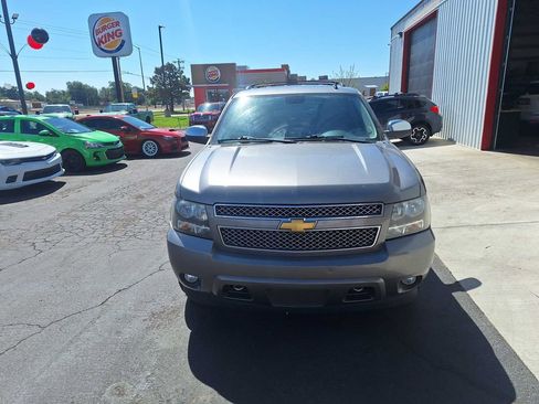 Used 2012 Chevrolet Tahoe LTZ AWD/4WD image 11