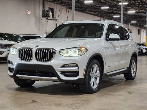 Used 2018 BMW X3 xDrive30i image 4