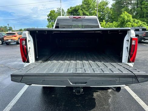 Used 2024 GMC Sierra 2500 Denali w/ Denali Reserve Package AWD/4WD image 5