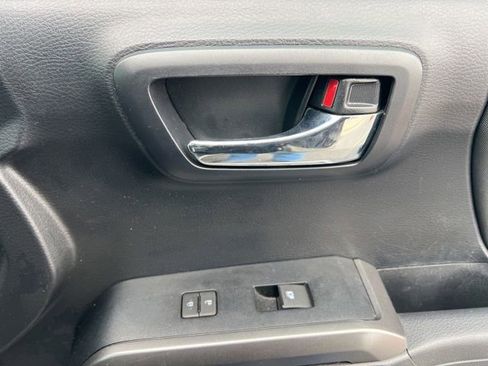 Used 2020 Toyota Tacoma TRD Pro image 35