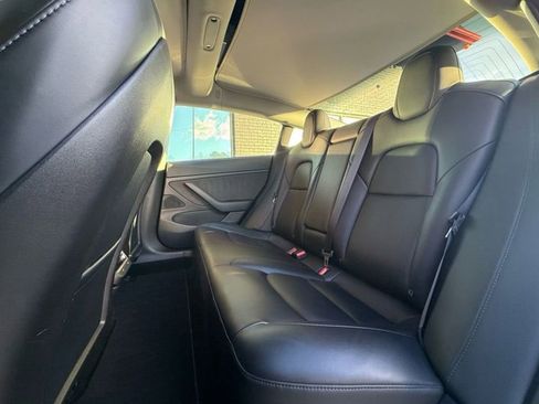 Used 2020 Tesla Model 3 Long Range image 35