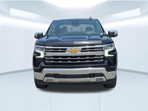 Used 2023 Chevrolet Silverado 1500 LTZ w/ Technology Package AWD/4WD image 10