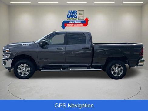 Certified 2025 RAM 2500 Big Horn AWD/4WD image 10
