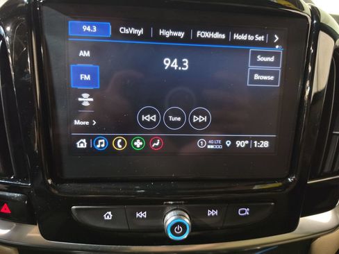 Used 2023 Chevrolet Traverse LT w/ LPO, Cargo Package AWD/4WD image 12
